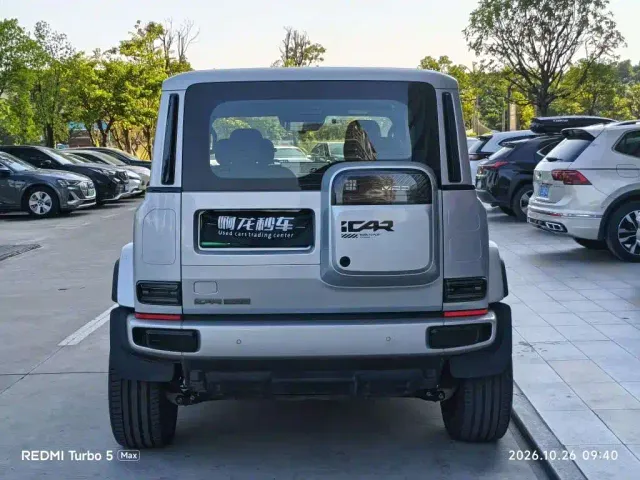 iCAR V23 — Фото автомобиля 8