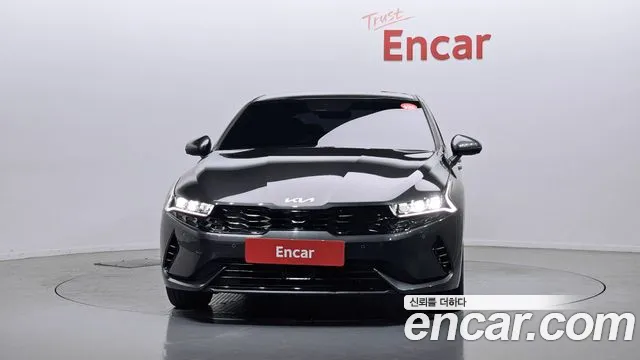 Kia K5 Signature — Фото автомобиля 3