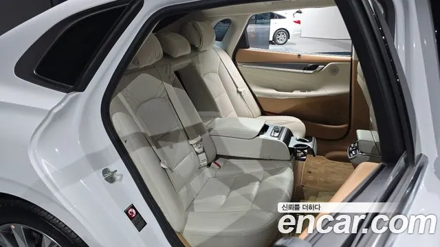 Hyundai Grandeur (New) Hybrid — Фото автомобиля 17