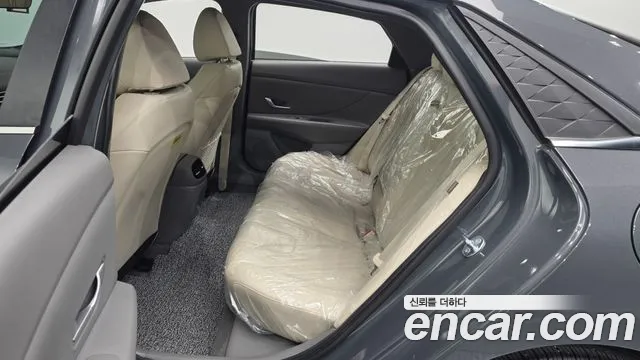 Hyundai Avante CN7 — Фото автомобиля 25