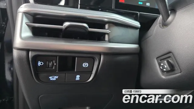 Hyundai Grandeur GN7 — Фото автомобиля 12