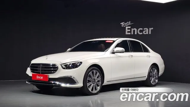 Фотография автомобиля — Mercedes-Benz E-Class W213