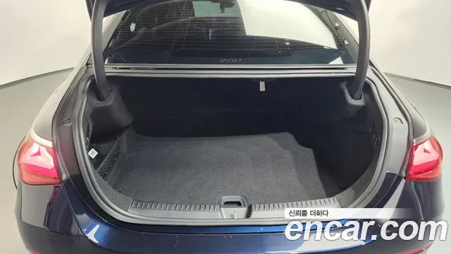 Mercedes-Benz E-Class W214 — Фото автомобиля 23