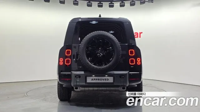 Land Rover Defender Defender (L663) 130 P400 Outbound — Фото автомобиля 7