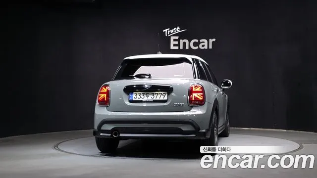 MINI Cooper — Фото автомобиля 4