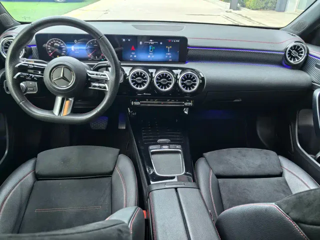Mercedes-Benz A-Class — Фото автомобиля 9