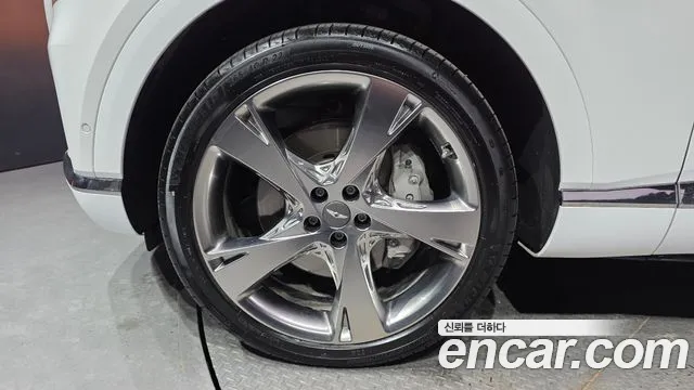 Genesis GV80 2.5T Бензин AWD — Фото автомобиля 5