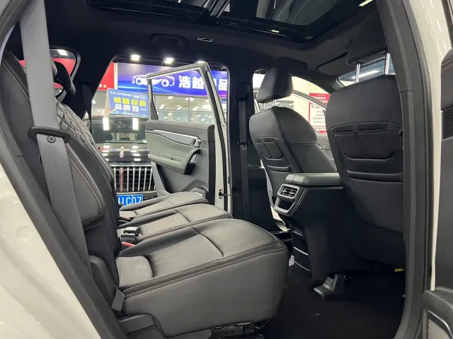 Geely Haoyue L — Фото автомобиля 8