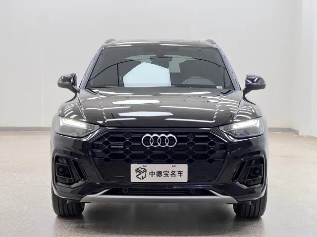 Audi Q5L — Фото автомобиля 3