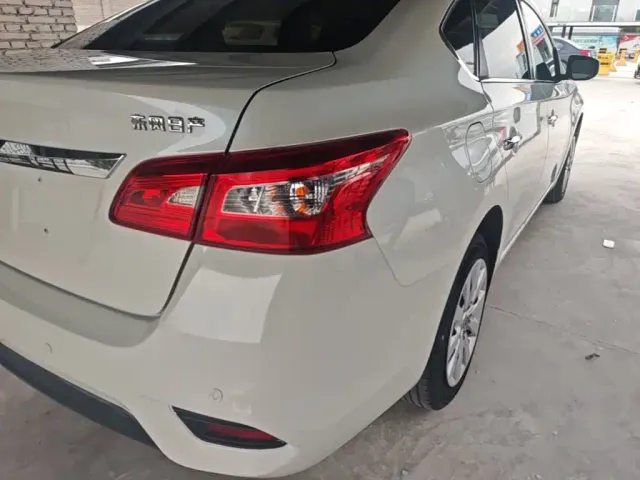 Nissan Sylphy — Фото автомобиля 7