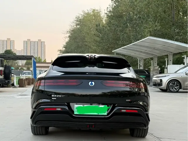 Denza Z9GT — Фото автомобиля 8