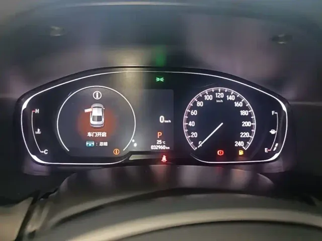 Honda Accord — Фото автомобиля 11