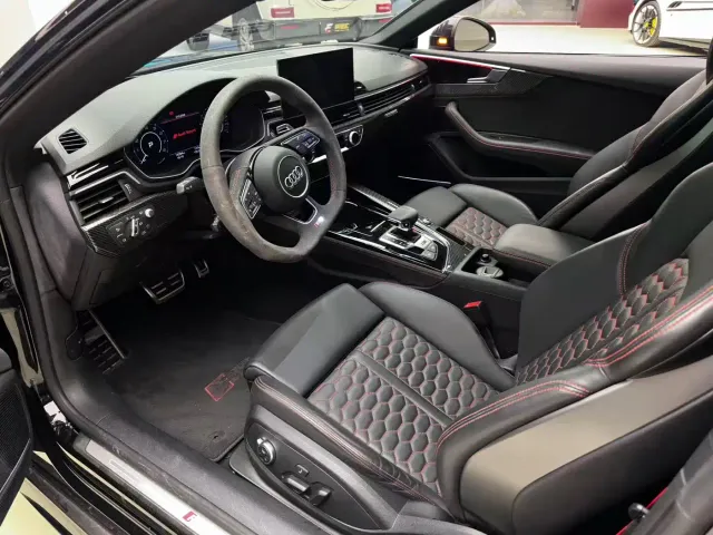 Audi RS 5 — Фото автомобиля 9