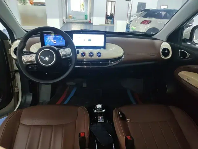 Wuling Bingo — Фото автомобиля 5