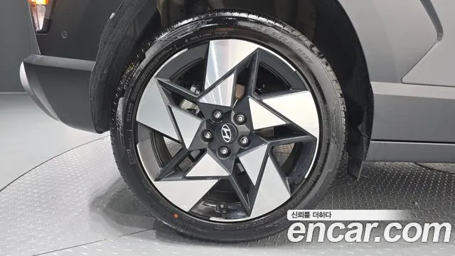 Hyundai Kona Kona (SX2) Бензин 2.0 2WD — Фото автомобиля 4