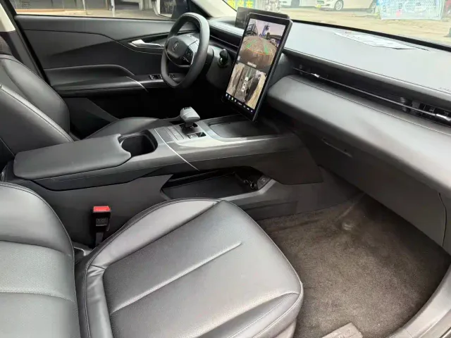 Changan Lamore — Фото автомобиля 8