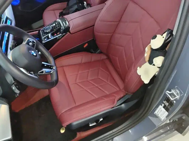 BMW 5 Series — Фото автомобиля 14