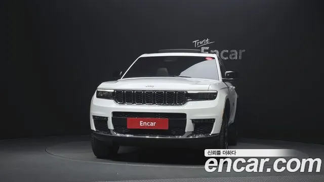 Фотография автомобиля — Jeep Cherokee