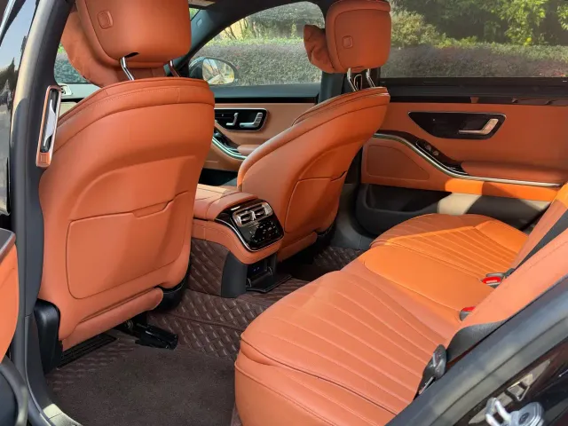 Mercedes-Benz S-Class — Фото автомобиля 10