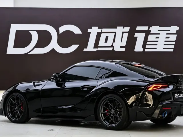 Toyota Supra — Фото автомобиля 6