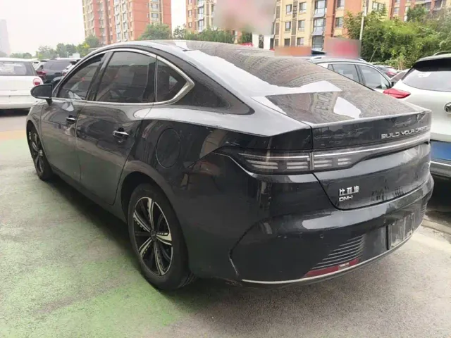 BYD Destroyer 05 2022 DM-i 55KM Luxury — Фото автомобиля 4