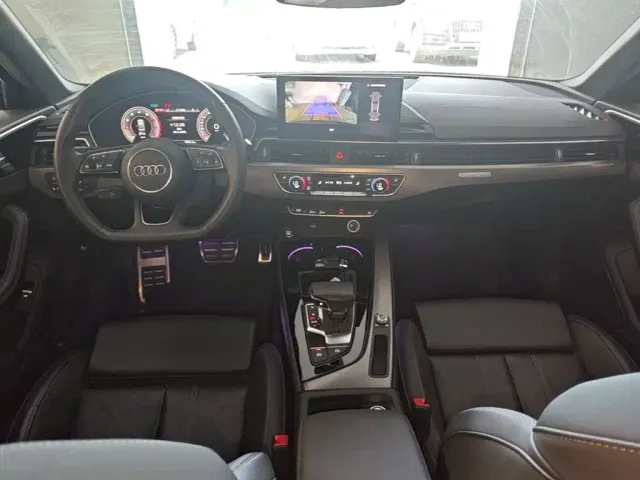 Audi A4L — Фото автомобиля 9