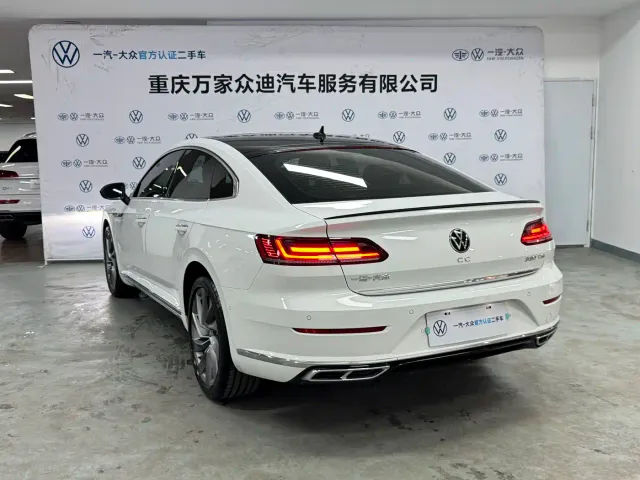 Volkswagen CC — Фото автомобиля 8