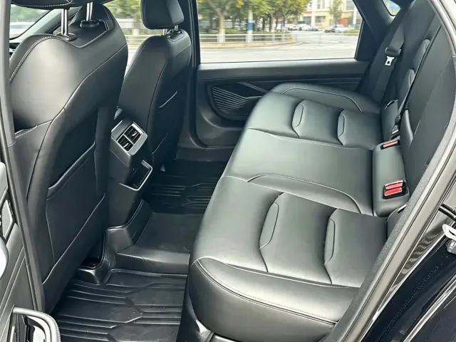 Geely Xingrui — Фото автомобиля 5