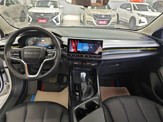Roewe i5 — Фото автомобиля 9