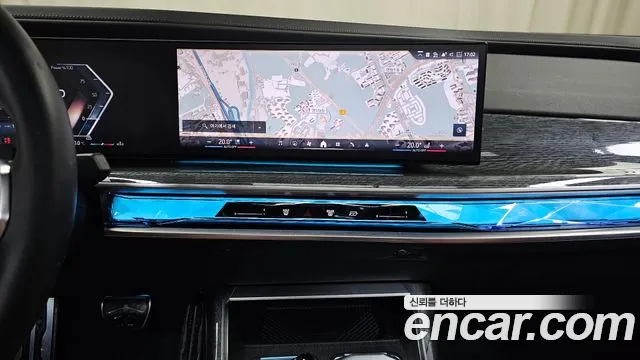 BMW 7-Series 7 серия (G70) 740i xDrive M Sport — Фото автомобиля 13