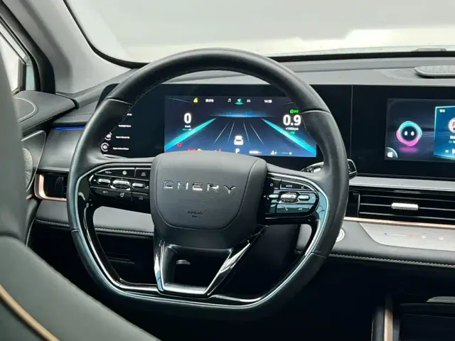 Chery Omoda 5 — Фото автомобиля 6