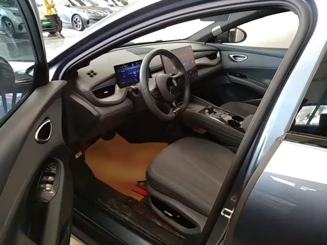 BYD Seal 06 GT — Фото автомобиля 15