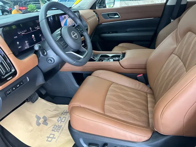Nissan Terra — Фото автомобиля 14