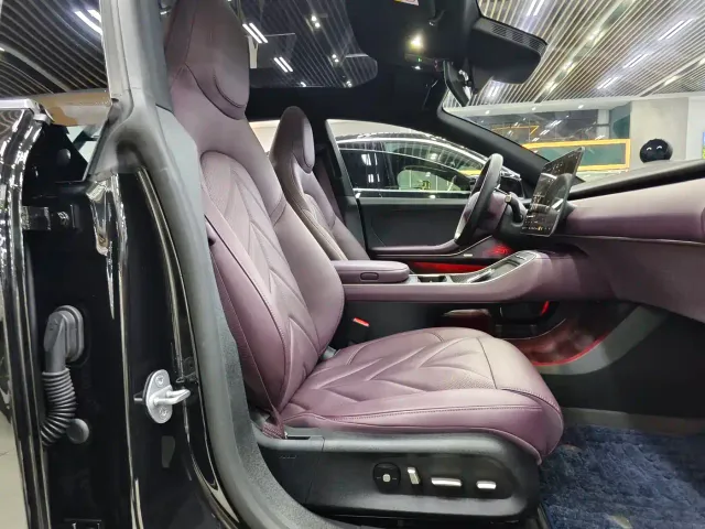 Nio ET5 Touring — Фото автомобиля 10