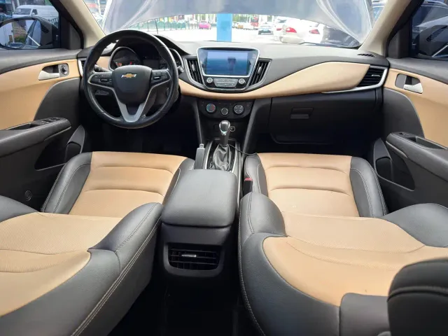 Chevrolet Monza — Фото автомобиля 11