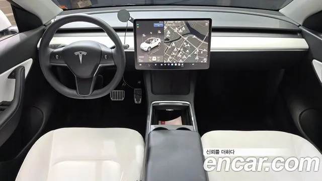 Tesla Model Y — Фото автомобиля 7