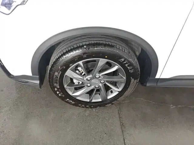 Geely Binyue — Фото автомобиля 22