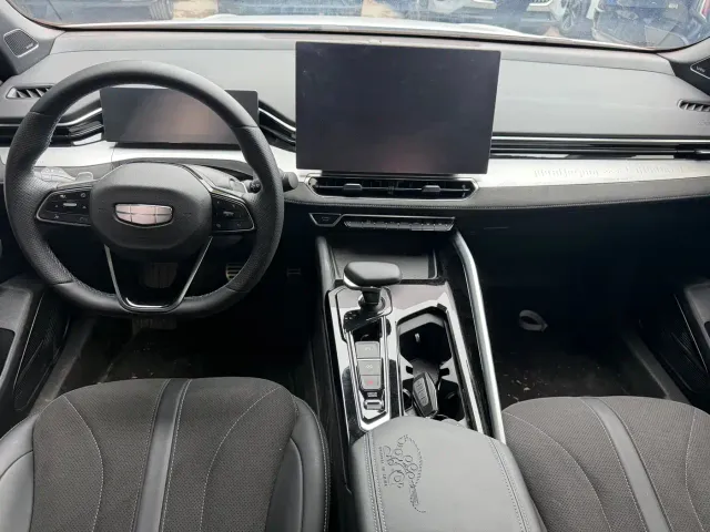 Geely Xingrui — Фото автомобиля 9