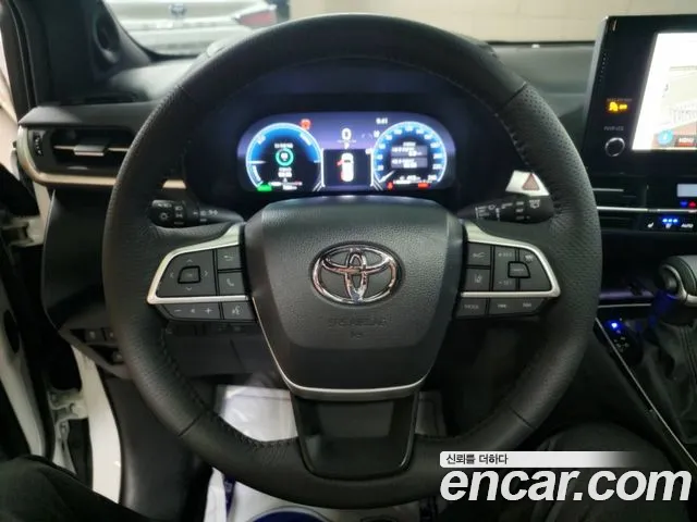 Toyota Sienna 4th Gen — Фото автомобиля 11