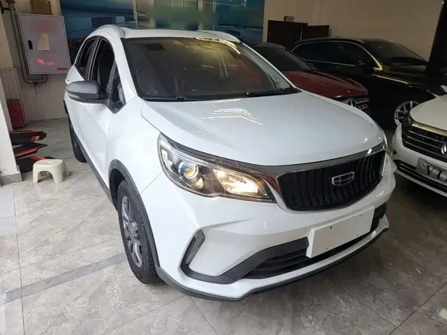 Geely Vision X3 — Фото автомобиля 3