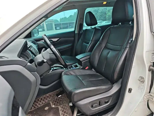 Nissan X-Trail — Фото автомобиля 14