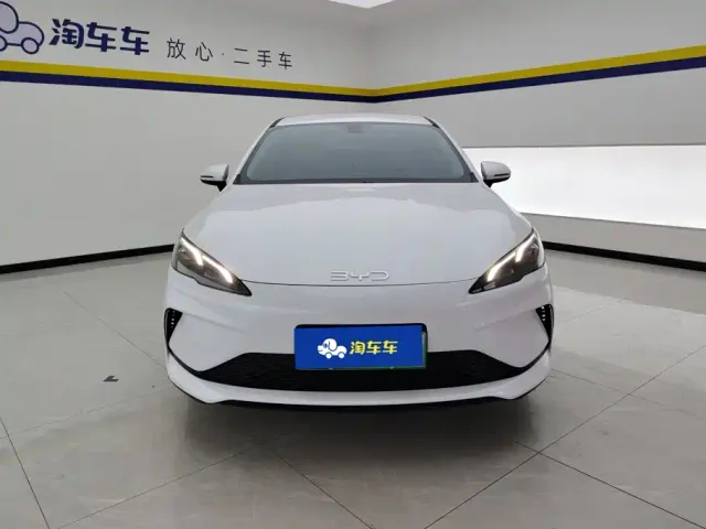 BYD Seal 05 DM-i — Фото автомобиля 2