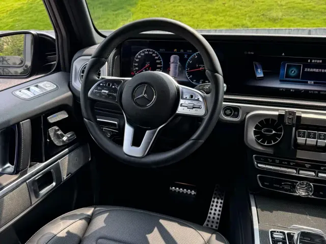 Mercedes-Benz G-Class — Фото автомобиля 13