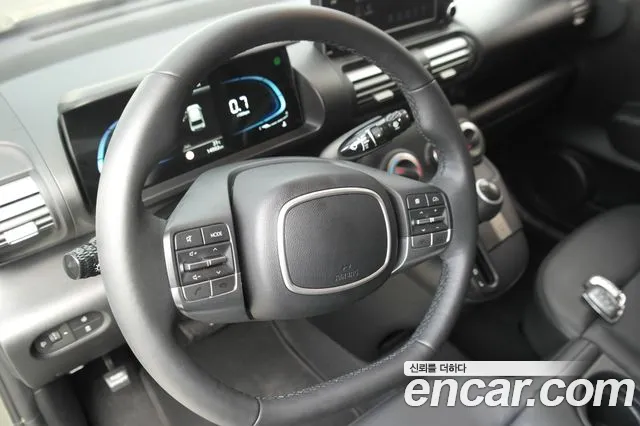 Hyundai Casper Casper Essential Light — Фото автомобиля 9