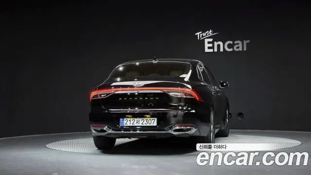 Hyundai Grandeur Новый Grandeur IG — Фото автомобиля 4
