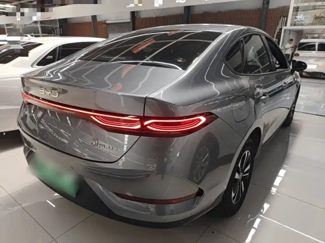 BYD Qin PLUS — Фото автомобиля 6