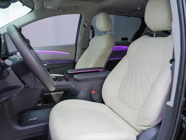 Toyota Granvia — Фото автомобиля 7