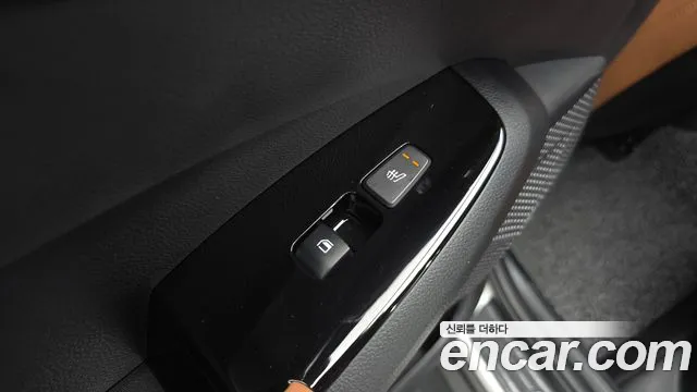 Kia Seltos New — Фото автомобиля 25
