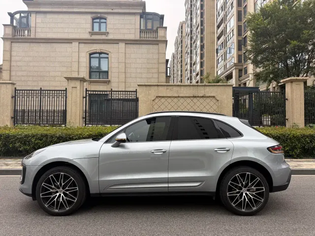 Porsche Macan — Фото автомобиля 7