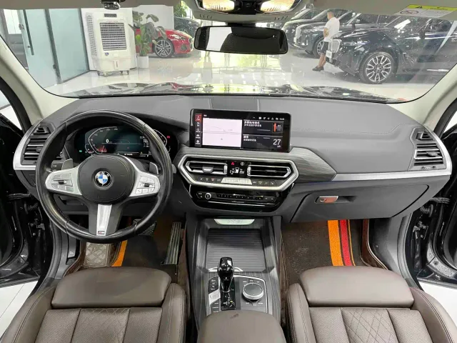 BMW X3 — Фото автомобиля 4